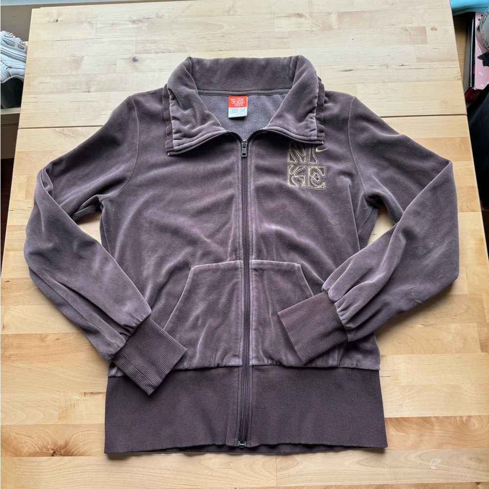 Velour Nike Jacket ✰ vintage // y2k // athletic